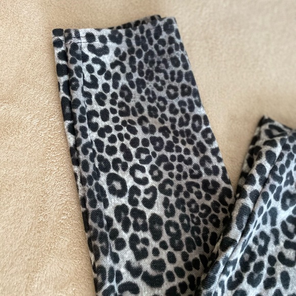 Michael Kors Animal Print Leggings - Size M - Picture 2 of 14